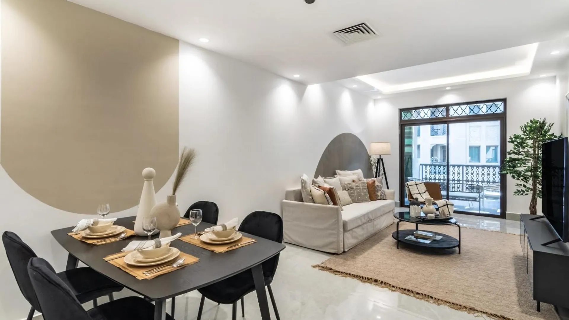 The Smart Concierge - Reehan 8 Dubai